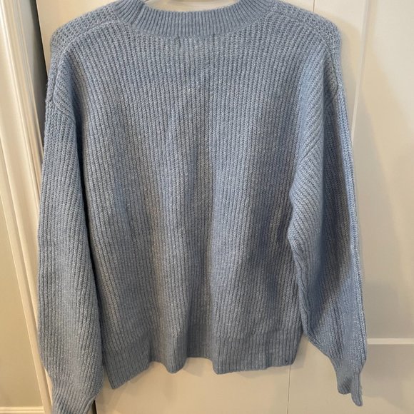 H&M Blue Knit Sweater - Size Small - Picture 2 of 6